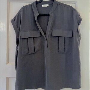 NWOT Jolie & Joy Capped Sleeve Cargo Silky Top 1X